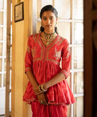 Sunehri Red Draped Skirt Set 2