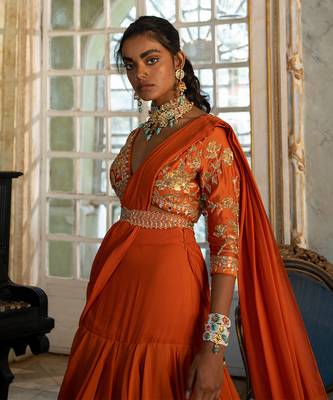 Amayra Orange Layered Saree Set 2