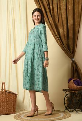 Green geometric printed work rayon a-line kurta 3