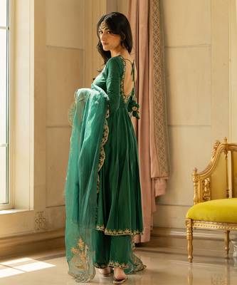 Emerald green silk anarkali set 3