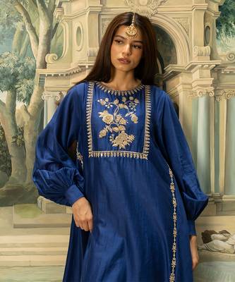 Electric blue silk kurta pant set 2