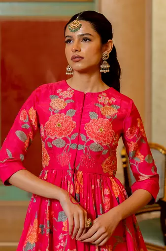 Pink georgette peplum set