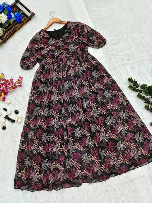 Women Floral print georgette Maxi dress  4