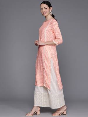 Abstract printed pure cotton kurta with lace detail 3