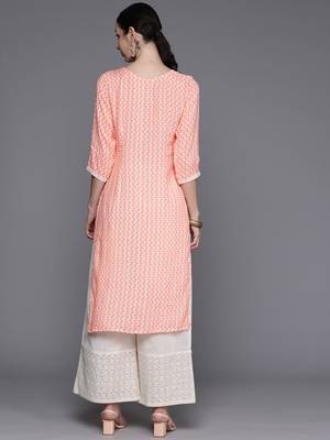 Abstract printed pure cotton kurta with lace detail 4