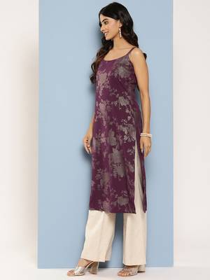 Floral foil printed crepe kurta 3