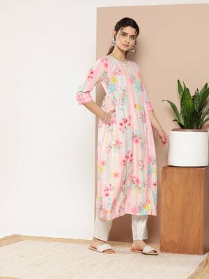 Pink & green printed gotta patti floral crepe kurta 3