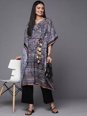 Navy blue & maroon floral print kaftan kurta 5