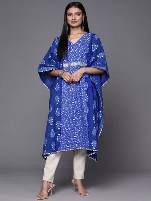 Blue & white floral print cotton kaftan kurta 1