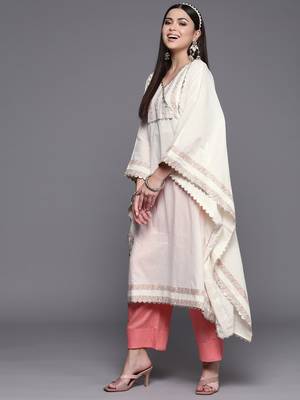 Off white pure cotton printed flared sleeve kaftan kurta 3