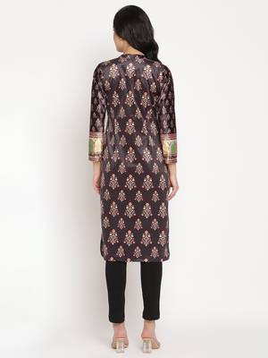 Black color digital print velvet kurta 2