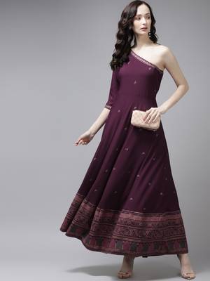 Burgundy & gold-toned printed one shoulder ethnic maxi dress 1