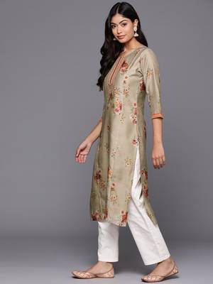 Ahalyaa women floral printed floral kurta 3