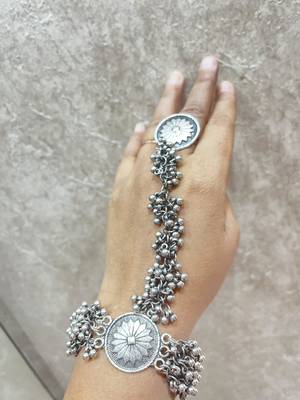 Ghungaroo haathphool, handharness 1