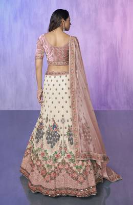 WHITE HEAVY EMBROIDERED GEORGETTE DESIGNER BRIDAL WEDDING & PARTY WEAR FESTIVAL SEMI STITCHED LEHENGA 3