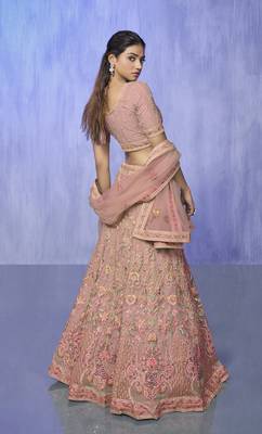 PEACH HEAVY EMBROIDERED NET DESIGNER BRIDAL WEDDING & PARTY WEAR FESTIVAL SEMI STITCHED LEHENGA 3
