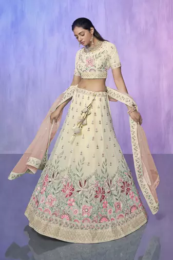 WHITE HEAVY EMBROIDERED GEORGETTE DESIGNER BRIDAL WEDDING & PARTY WEAR FESTIVAL SEMI STITCHED LEHENGA
