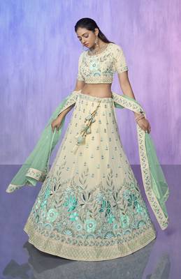 WHITE HEAVY EMBROIDERED GEORGETTE DESIGNER BRIDAL WEDDING & PARTY WEAR FESTIVAL SEMI STITCHED LEHENGA 5