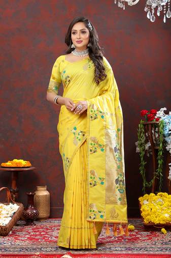 Womens New Soft Paithani Silk Lemon Yellow Color Gold Zari Woven Paithani Saree With Unstitched Matching Blouse