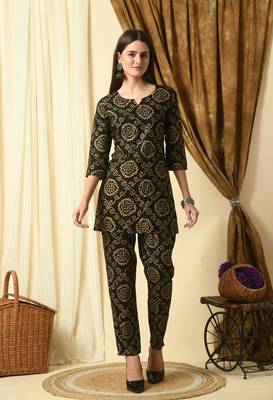 Black ethnic motif printed work rayon top and pant set 1