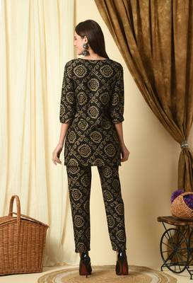 Black ethnic motif printed work rayon top and pant set 2