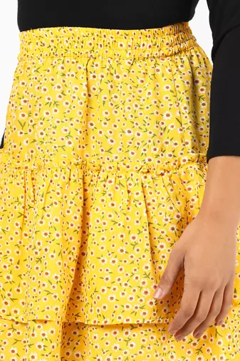 Vahson printed layered & flared above knee a-line crepe skirt midi for women yellow
