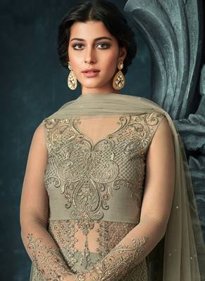 Green net semi stitched wedding pakistani suit 4