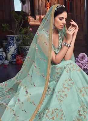 Green silk semi stitched wedding floor length anarkali 3