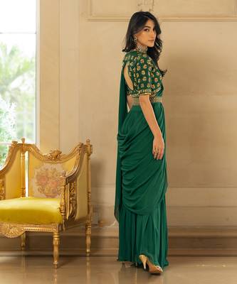 Emerald Green Antique Tone Saree Set 2
