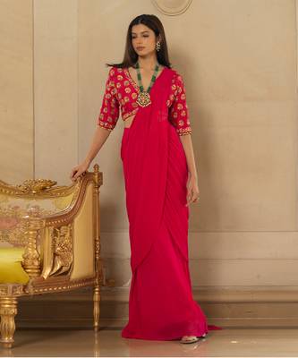 Rani Pink Antique Embroidered Sari Set 1