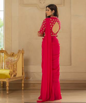 Rani Pink Antique Embroidered Sari Set 2