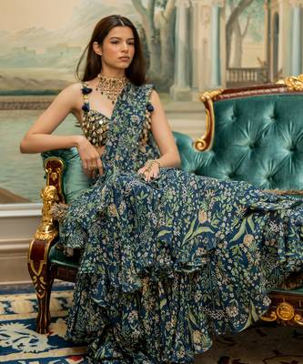 Navy Blue Printed Saree Set 3