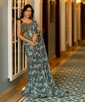 Geometric Floral Print Kowri Shell Blouse Sari Set 1