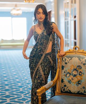 Navy Blue Printed Pre Stitch Saree Set 4