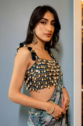 Geometric Floral Print Kowri Shell Blouse Sari Set