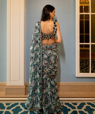Geometric Floral Print Kowri Shell Blouse Sari Set 5