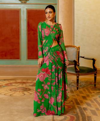 Green And Pink Floral Printed Pre Draped Saree Set 2