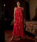 Flourishing floral maxi dress