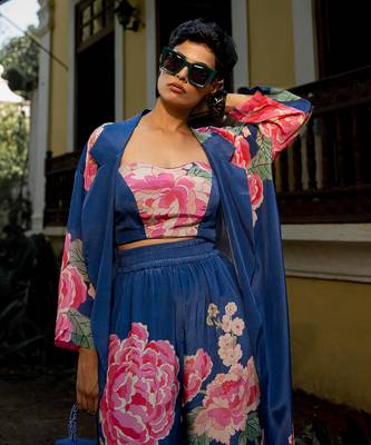 Blooming big floral jacket set 2