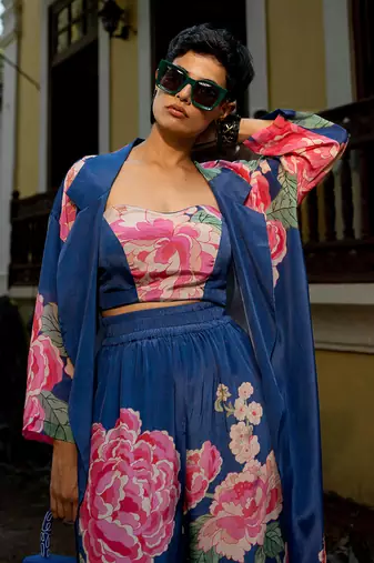 Blooming big floral jacket set