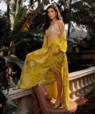 Women's Yellow Crepe Floral Printed Jacket Set 4