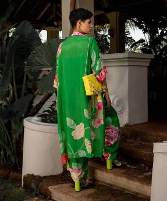 Spring blooming floral jacket set 4
