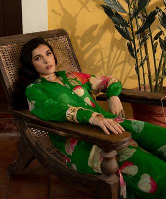 Spring blooming floral kurta set 4