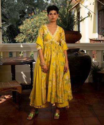 Garden of bloom anarkali set 1