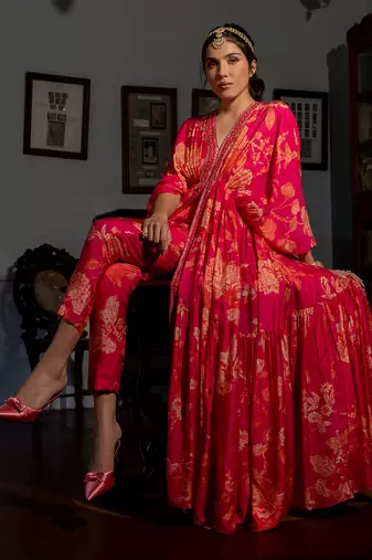 Flourishing floral jaal kaftan set