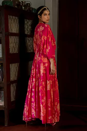 Flourishing floral jaal kaftan set