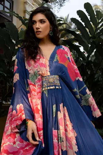 Blooming big floral kaftan