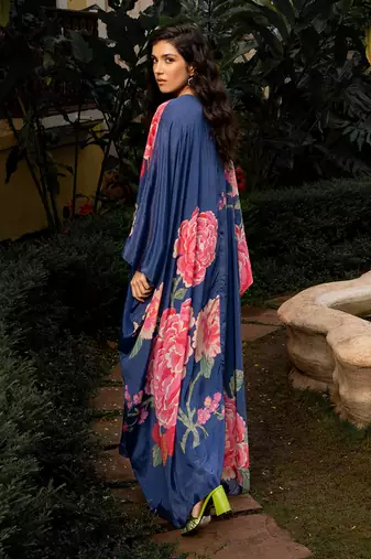 Blooming big floral kaftan