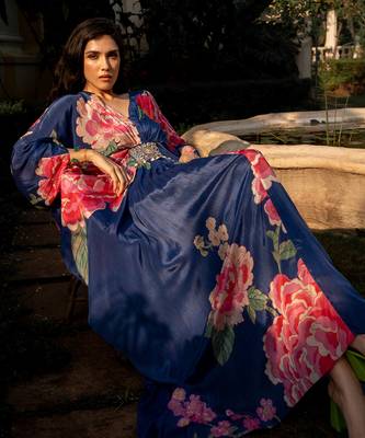Blooming big floral kaftan 5
