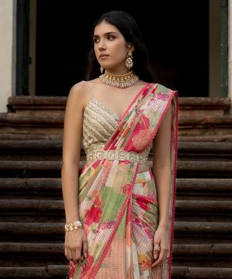 Bloom With Grace Naksha Saree Set 4